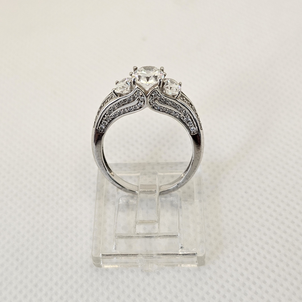 Sparkling Diamonique Epiphany Sterling Silver With Platinum Overlay Sz 7! - Picture 6 of 12